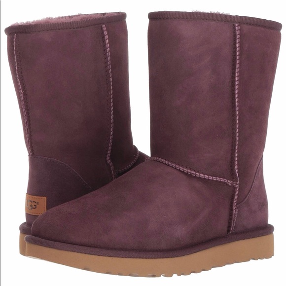 ugg women's w classic short ii fashion boot